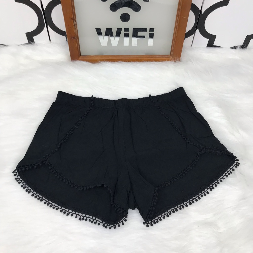 Express Black Short